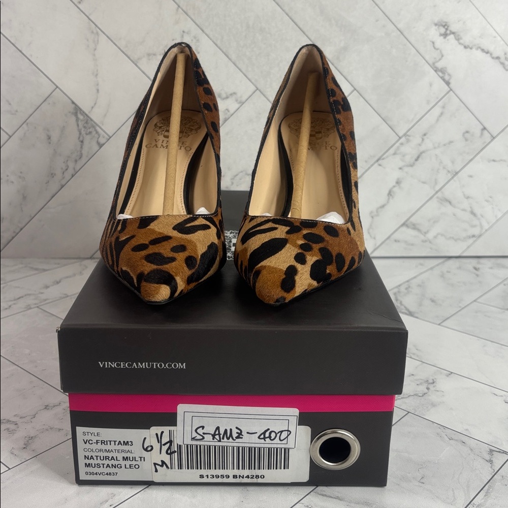 NWT Vince Camuto Womens Brown Animal Patten Cow Fur Block Heel Pumps Size 6.5M - Picture 8 of 8